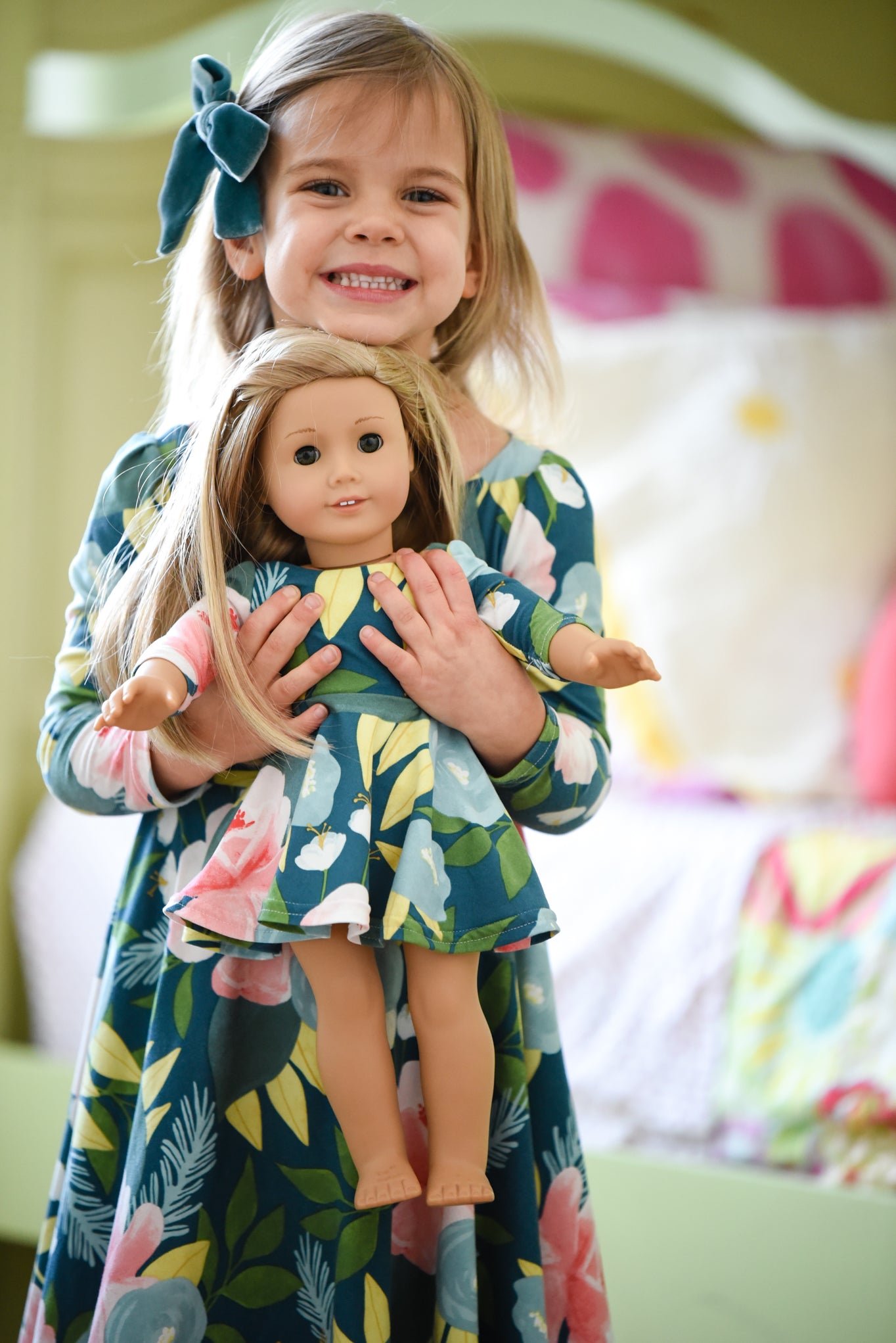 PDF Pattern SS2016-06. Madeleine Dress for 19.5-inch Dolls 