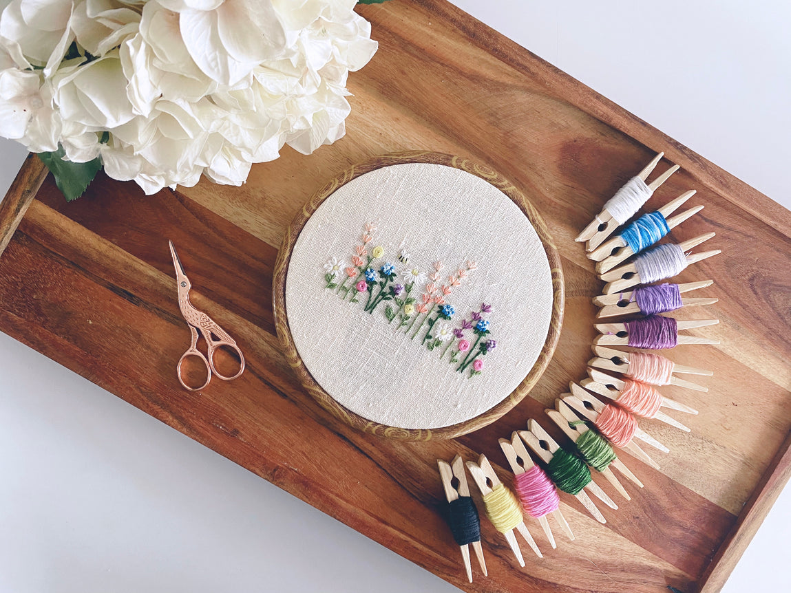 Free mindful embroidery pattern - Gathered